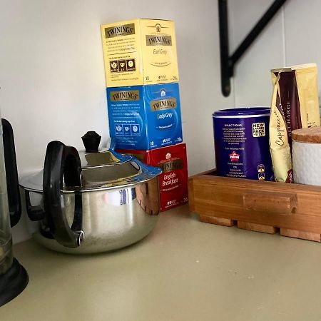 Glenie Cottage Bnb Guesthouse Тімару Екстер'єр фото