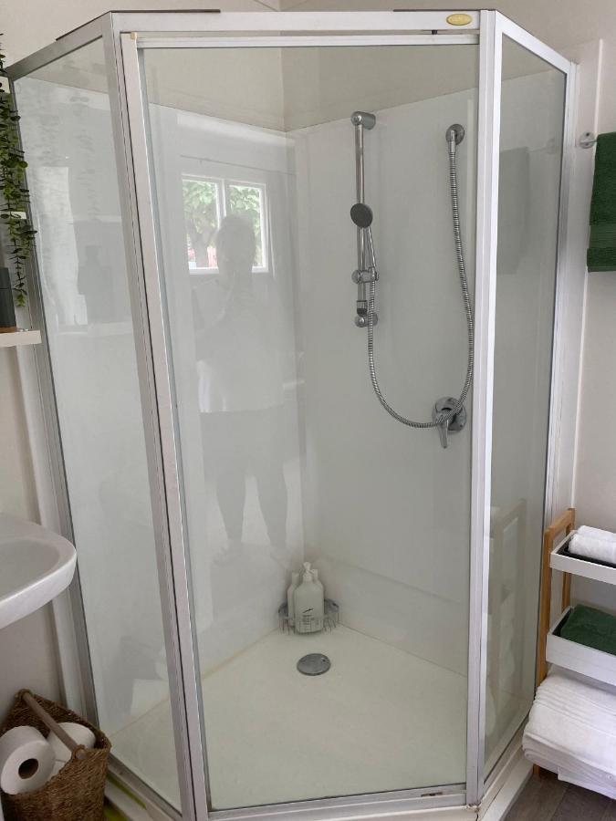 Glenie Cottage Bnb Guesthouse Тімару Екстер'єр фото