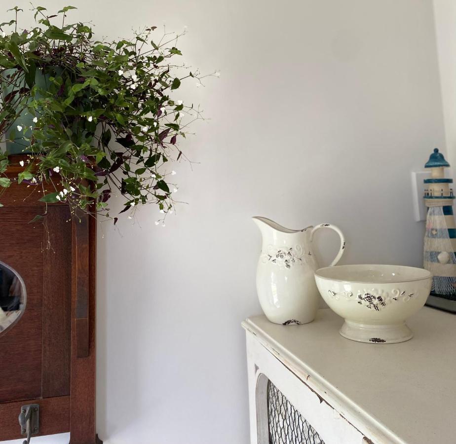 Glenie Cottage Bnb Guesthouse Тімару Екстер'єр фото